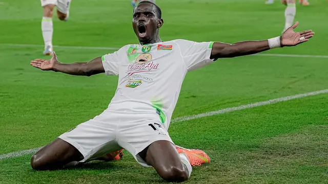 Striker Persebaya Surabaya, Flavio Silva. (Bola.com/Dok.Instagram Persebaya Surabaya).