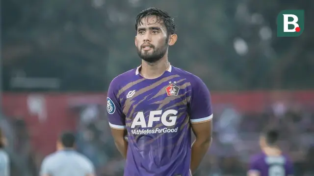 Agil Munawar sempat sedikit cedera lawan Borneo FC. Tapi bek kanan Persik ini dipastikan sudah pulih dan siap menantang PSIS pada pekan kelima BRI Liga 1 2022/2023. (Bola.com/Gatot Susetyo)