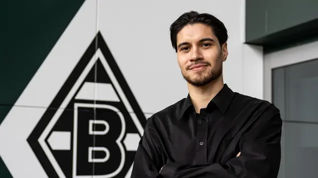 Bek Timnas Indonesia Kevin Diks resmi diumumkan sebagai pemain baru Borussia Monchengladbach, Minggu (26/1/2025). (Dok. Borussia Monchengladbach)