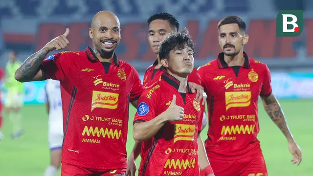 Dua gol Persija disarangkan dua pemain berbeda. Mereka adalah Ryo Matsumura dan Gustavo Almeida. (Bola.com/M Iqbal Ichsan)