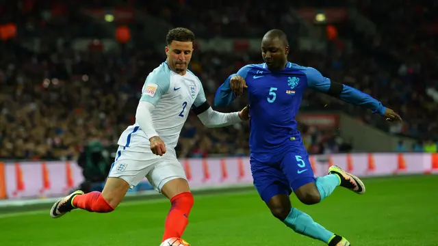 Jetro Willems memiliki 22 caps untuk Timnas Belanda (AFP/Glyn Kirk)