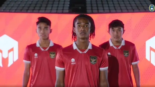 Jersey kandang baru Timnas Indonesia. (Potongan layar Instagram Mills).