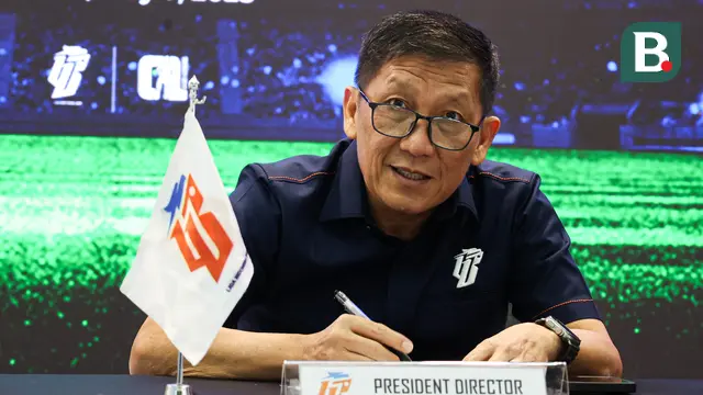 Direktur Utama PT Liga Indonesia Baru, Ferry Paulus. (Abdul Aziz/Bola.com)