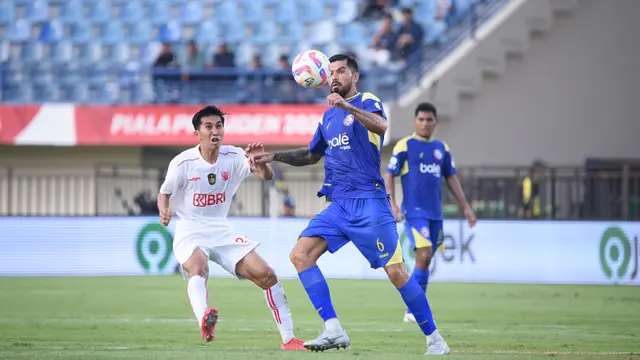 Hingga babak pertama usai, Arema FC tetap unggul 1-0. (Foto: Tim Media Piala Presiden)
