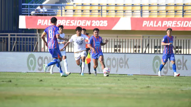 Port FC meraih kemenangan 2-1 atas Dewa United pada laga lanjutan Grup B Piala Presiden 2025 di Stadion Si Jalak Harupat, Kabupaten Bandung, Kamis (8/7/2025) sore WIB. Berkat hasil itu, Port lolos ke final setelah memuncaki Grup B. (dok. Vidio Sports)