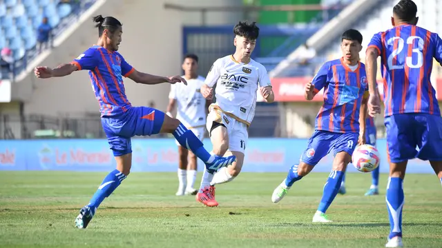 Port FC meraih kemenangan 2-1 atas Dewa United pada laga lanjutan Grup B Piala Presiden 2025 di Stadion Si Jalak Harupat, Kabupaten Bandung, Kamis (8/7/2025) sore WIB. Berkat hasil itu, Port lolos ke final setelah memuncaki Grup B. (dok. Vidio Sports)