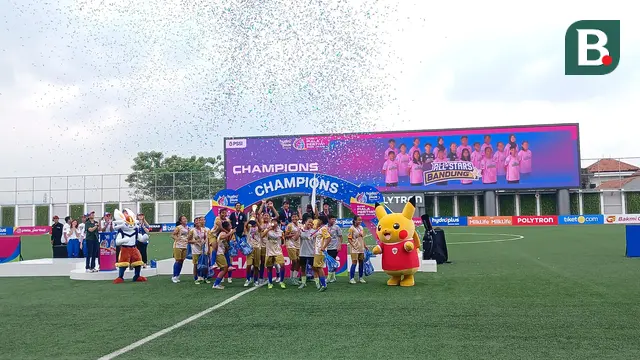 All Stars Bandung menjadi juara Piala Pertiwi All Stars 2025 setelah meraih kemenangan 1-0 atas All Stars Tangerang dalam laga final yang digelar di Supersoccer Arena, Kudus, Minggu (13/7/2025). (Bola.com/Hery Kurniawan).