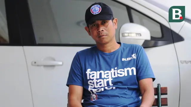 Mantan pelatih Arema, Joko Susilo akan ke Madrid untuk melanjutkan rangkaian kursus kepelatihan AFC Pro. (Bola.com/Iwan Setiawan)