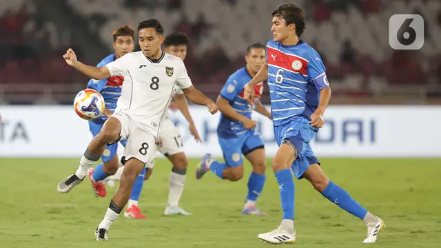 Bertanding di depan pendukung sendiri, Timnas Indonesia U-23 menang tipis 1-0 atas Filipina. (Liputan6.com/Helmi Fithriansyah)