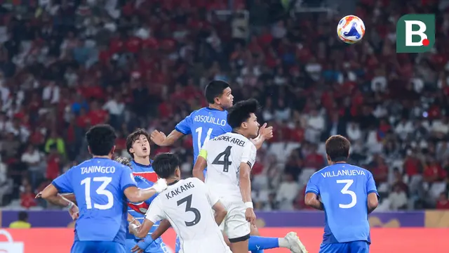 Skuad Garuda Muda susah payah mengalahkan The Azkals junior, tiga poin dari Filipina berkat gol bunuh diri Jaime Rosquillo. (Bola.com/M Iqbal Ichsan)