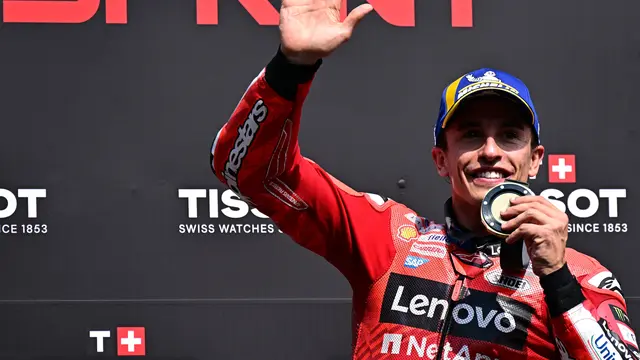 Pembalap Ducati Lenovo Team Marc Marquez finis pertama pada balapan MotoGP Italia 2025 di Sirkuit Mugello hari Sabtu (21/06/2025). (Tiziana FABI / AFP)