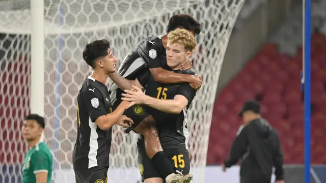 Striker Malaysia, Fergus Tierney melakukan selebrasi dingin usai mencetak gol ke gawang Timnas Brunei Darussalam dalam laga kedua Grup A Piala AFF U-23 2025, Jumat (18/7/2025). (Dok. ASEAN United FC).