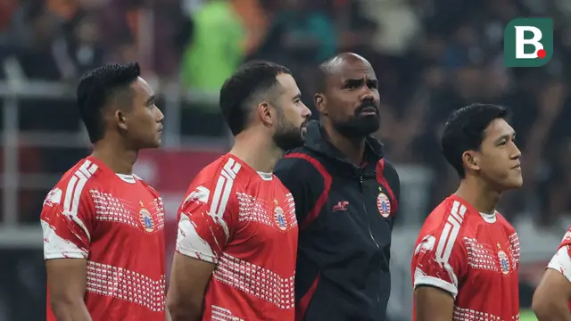 Persija Jakarta sedang menggelar launching tim dan jersey di Jakarta International Stadium (JIS), Jakarta Utara, pada Sabtu (26/7/2025) malam WIB. (Bola.com/Abdul Aziz)