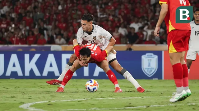 Timnas Indonesia U-23 bentrok dengan Vietnam U-23 pada partai final Piala AFF U-23 2025 di Stadion Utama Gelora Bung Karno, Jakarta, Selasa (29/7/2025) malam WIB. (Bola.com/Abdul Aziz)