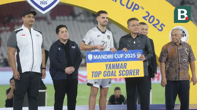Jens Raven berhasil menyabet penghargaan sebagai top skorer Piala AFF U-23 2025. Raven berhak atas status tersebut karena berhasil mencetak tujuh gol sepanjang turnamen. (Bola.com/M Iqbal Ichsan)
