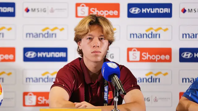Pemain Vietnam, Viktor Le, pada sesi jumpa pers jelang laga final Piala AFF Uu-23 2025 (Abdul Aziz)