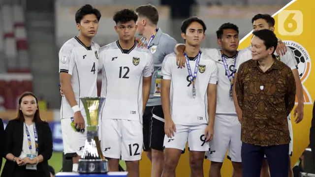 Timnas Indonesia harus puas di posisi runner up Piala AFF U-23 2025. (Liputan6.com/Helmi Fithriansyah)