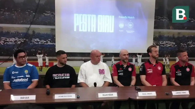 Konferensi pers jelang pertandingan Persib Bandung menghadapi Western Sydney Wanderers FC, Australia dalam laga persahabatan yang digelar di Stadion GBLA, Kota Bandung, Sabtu (2/8/2025) malam pukul 18.30 WIB. (Erwin Snaz/Bola.com)