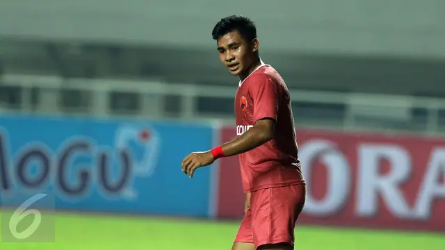 Asnawi Mangkualam Bahar saat masih memperkuat PSM. (Liputan6.com/Helmi Fithriansyah)