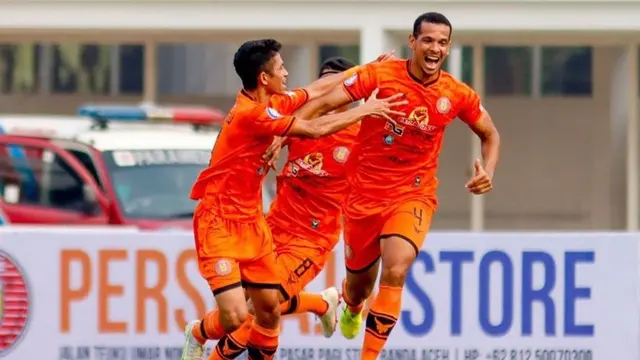 Pemain Persiraja, Leo Lelis. (Gatot Susetyo/Bola.com)
