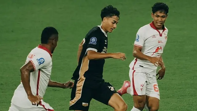 Penyerang Dewa United, Rafael Struick. (Bola.com/Dok.Instagram Dewa United).