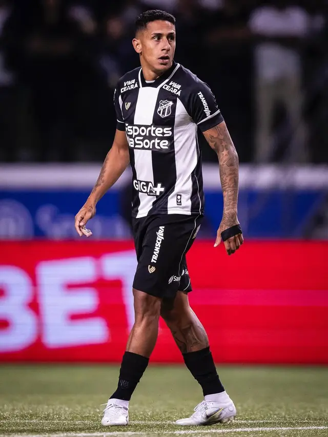 Pemain asal Brasil, Bruno Tubarao, dikabarkan akan menjadi pemain Persija Jakarta. (Felipe Santos/CSC)