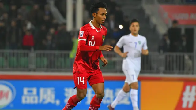 Bek Timnas Indonesia U-20, Robi Darwis ketika melawan Timnas Uzbekistan U-20 di Piala Asia U-20 2023. (PSSI).
