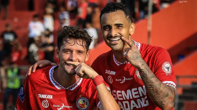 Semen Padang versus Dewa United pada pekan kedua BRI Super League 2025/2026. (X/Semen Padang)