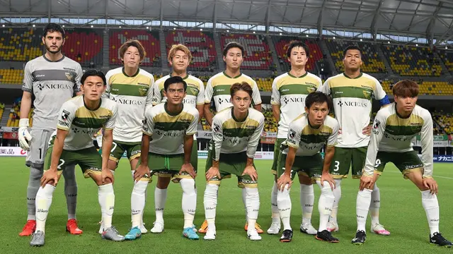 Jika laga nanti berakhir imbang, maka Tokyo Verdy dipastikan akan jadi tim yang promosi. Hal ini karena aturan bahwa jika laga imbang, maka tim yang posisinya lebih baik di klasemen akan dianggap menang. Tokyo Verdy mengakhiri musim di peringkat ketiga, sedangkan Shimizu S-Pulse di tempat keempat. (JLeagueIntl)