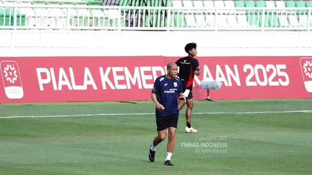 Pelatih Timnas Indonesia U-17, Nova Arianto di Piala Kemerdekaan 2025. (Dok. Timnas Indonesia)