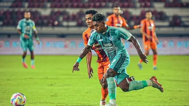 Duel PSBS Biak vs Borneo FC di pekan ke-26 BRI Liga 1 2024/2025, Kamis (06/03/2025). (c) Dok. PSBS Biak X