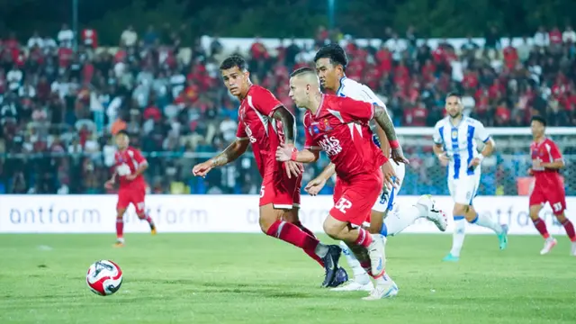 Gol bagi Persijap dicetak oleh Carlos Franca (68’) dan Sudi Abdallah (90+3’). Persib sempat menyamakan skor lewat penalti Uilliam Barros (90+2’). (Dok. Persijap)
