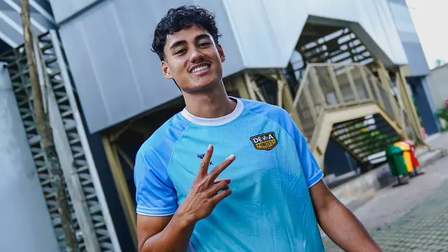 Penyerang Dewa United, Rafael Struick. (Bola.com/Dok.Instagram Rafael Struick).