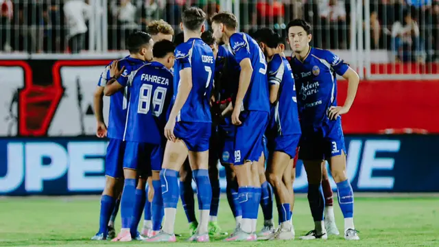 Para pemain PSIM Yogyakarta pada laga BRI Super League 2025/2026 melawan Malut United - Dok. PSIM/@PSIMJOGJA