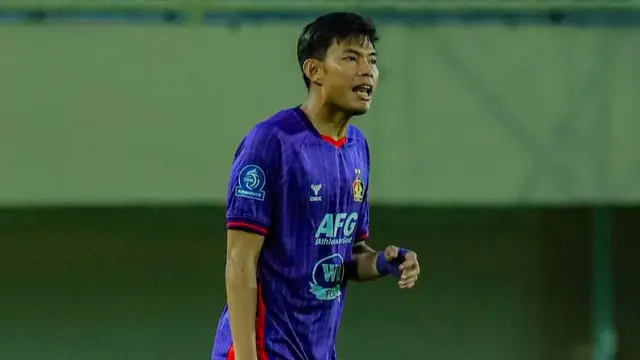Pemain Persik Kediri, Vava Mario Yagalo. (Gatot Sumitro/Bola.com)