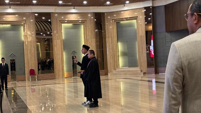 Miliano Jonathans saat mengambil sumpah WNI di Gedung Sejten Kemenkum, Rasuna Said, Kuningan, Jakarta Selatan pada Rabu (3/9/2025). (Lipiutan6.com/Melinda Indrasari)