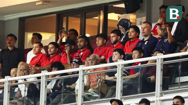 Deretan pemain Timnas Indonesia yang tidak dimainkan di laga FIFA Matchday melawan Chinese Taipei di Stadion GBT, Surabaya, Jumat (5-9-2025). (Bola.com/Abdul Aziz)