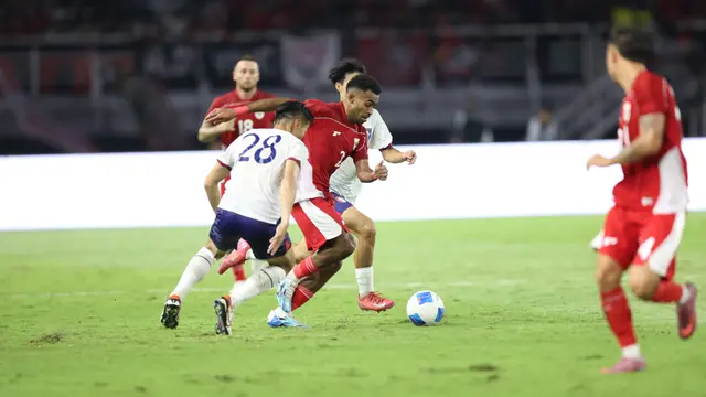 Timnas Indonesia saat melawan Chinese Taipei di FIFA Matchday di Stadion GBT, Surabaya, Jumat (5-9-2025). (Bola.com/Abdul Aziz)