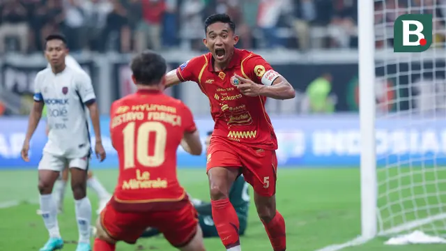 Rizky Ridho meluapkan kegembiraanya usai berhasil mencetak gol perdana melawan Persita Tangerang pada pekan perdana BRI Super League 2025/2026 di Jakarta International Stadium, Minggu (10/8/2025). (Bola.com/M. Iqbal Ichsan)