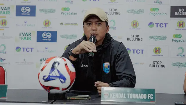 Pelatih Kendal Tornado FC di Pegadaian Championship 2025/2026 Stefan Keeltjes (Dok. I.League)