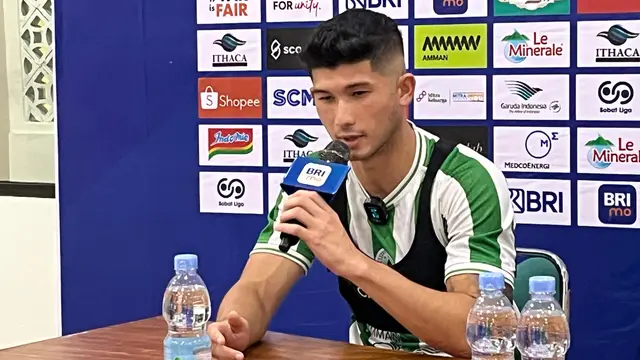 Bek PSS Sleman, Kevin Gomes. (Bola.com/Ana Dewi)
