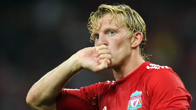4. Dirk Kuyt - Penyerang asal Belanda ini lama menghabiskan kariernya bersama Liverpool. Kuyt berhasil menutup kariernya dengan sempurna setelah mengantar klub pertamanya, Feyenoord menjadi juara Liga Belanda. (AFP/Saeed Khan)