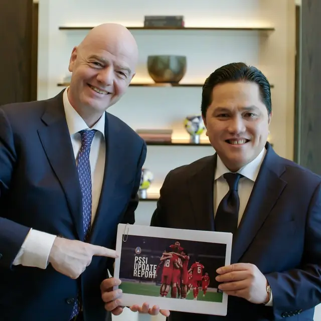 Presiden FIFA, Gianni Infantino bersama Ketua PSSI, Erick Thohir. (Bola.com/Dok.Instagram Gianni Infantino).