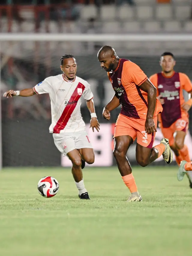 Borneo FC berhasil membungkam Persis Solo dengan skor 1-0 pada laga pekan keenam BRI Super League di Stadion Segiri, Samarinda, Senin (22/9/2025) malam WIB. (dok. Borneo FC)
