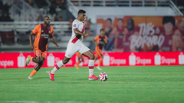 Persis Solo menelan kekalahan 0-1 dari Borneo FC pada laga pekan keenam BRI Super League di Stadion Segiri, Samarinda, Senin (22/9/2025) malam WIB. (dok. Persis Solo)