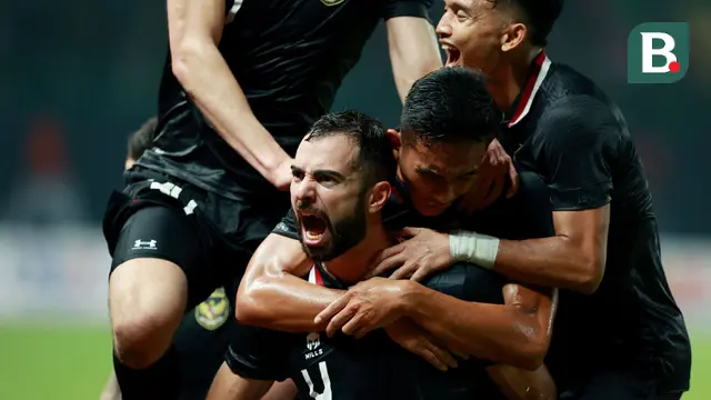 Pemain Timnas Indonesia, Jordi Amat melakukan selebrasi setelah mencetak gol penyeimbang 2-2 ke gawang Burundi pada pertandingan kedua FIFA Matchday di Stadion Patriot Candrabhaga, Bekasi, Selasa (28/3/2023). (Bola.com/M Iqbal Ichsan)