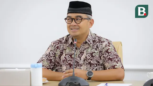 Wali Kota Bandung, Muhammad Farhan menegaskan tidak ada pawai pada hari ini, 16 Mei 2025, sebagai bentuk “cooling down” dan persiapan menyeluruh menjelang puncak perayaan yang akan digelar pada 24-25 Mei 2025 mendatang. (Bola.com/Erwin Snaz)