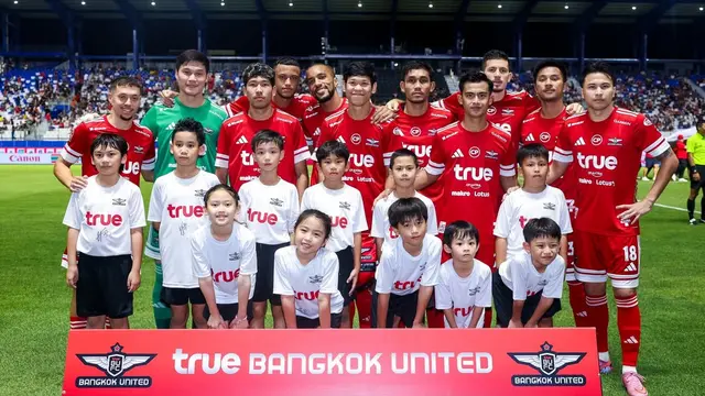 Pratama Arhan menjadi starter saat Bangkok United menjamu Buriram United dalam laga pekan kelima Thai League 1 2025/2026, Minggu (21/9/2025) malam. (Dok. Bangkok United)