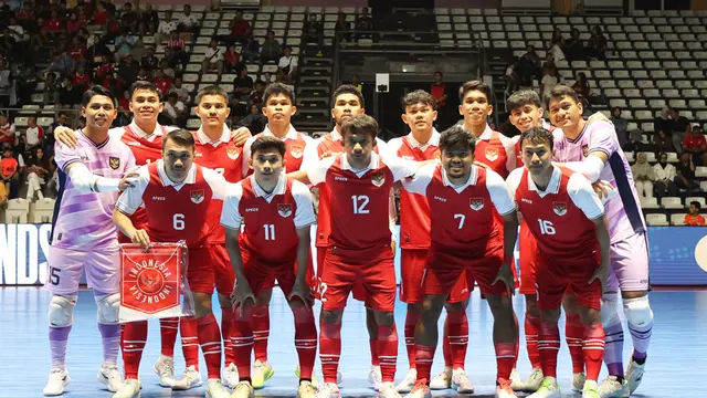 Skuad Timnas Futsal Indonesia sebelum laga menghadapi Belanda di Four Nations Cup 2025, Sabtu (20/9/2025). (Abdul Aziz)