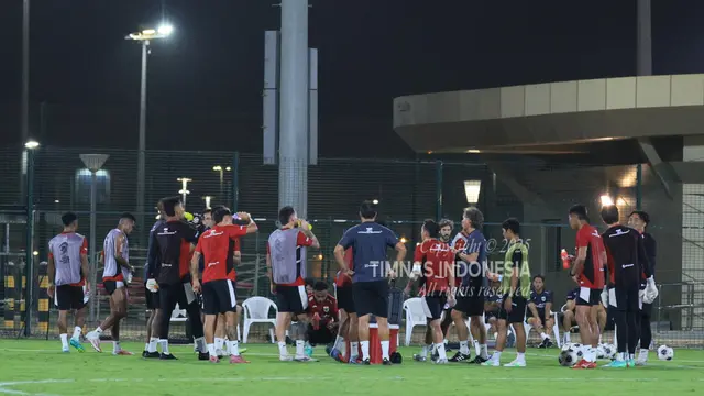 Latihan Timnas Indonesia di Arab Saudi. (Bola.com/Dok.PSSI)